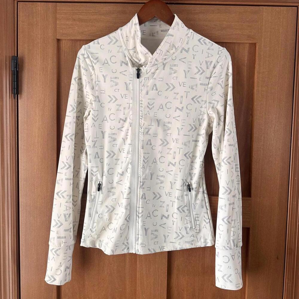 Zyia Active White Form Zipper Jacket in Ivory Women’s size Medium